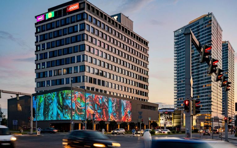 Panorama Business III