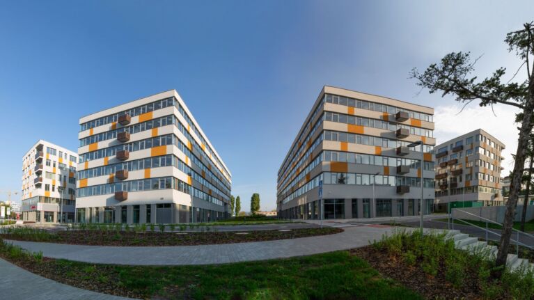 Omnia Business Center