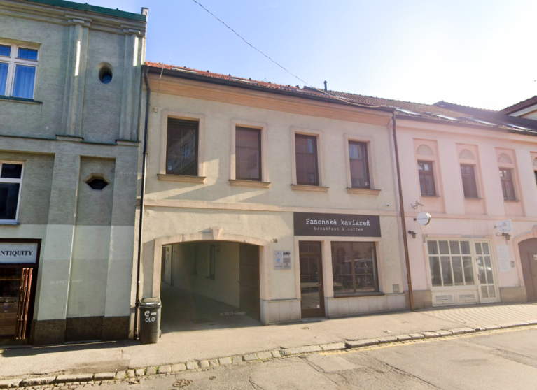 Panenská 18
