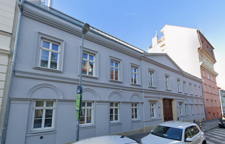 Panenská 13