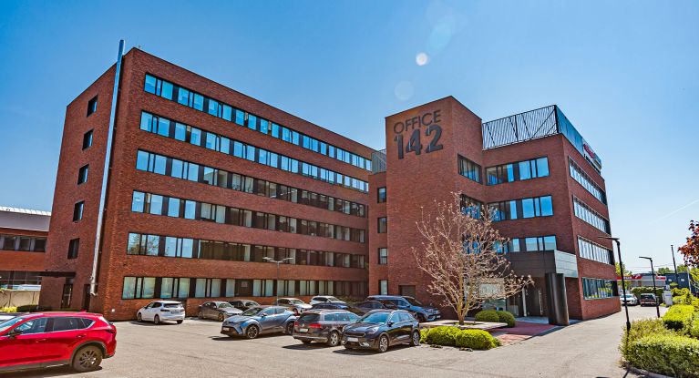 Office 142