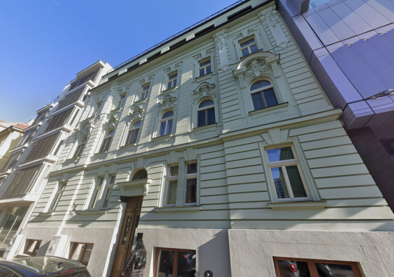 Zochova 10-14