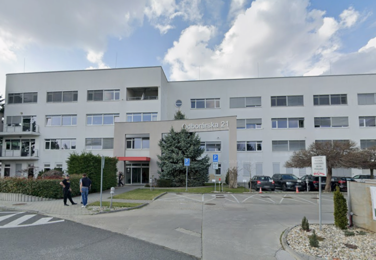Odborárska 21
